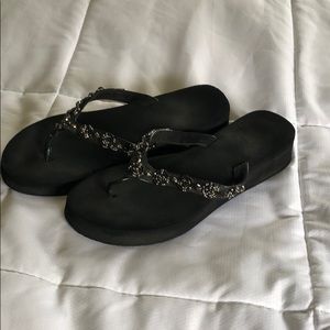 Women’s Black Wedge Sandal, size 6-6.5